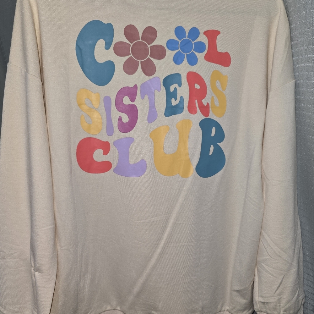 Sweatshirt